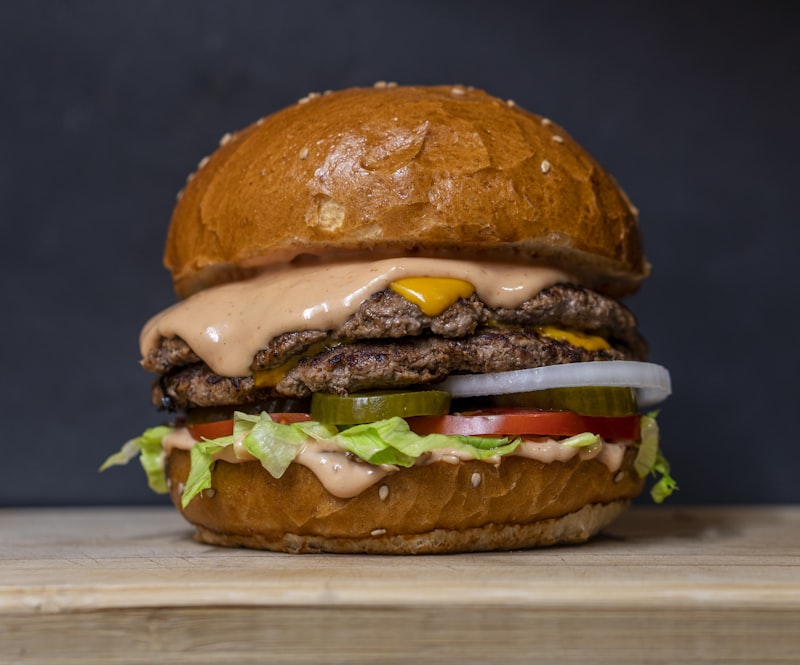 Classic Cheeseburger
